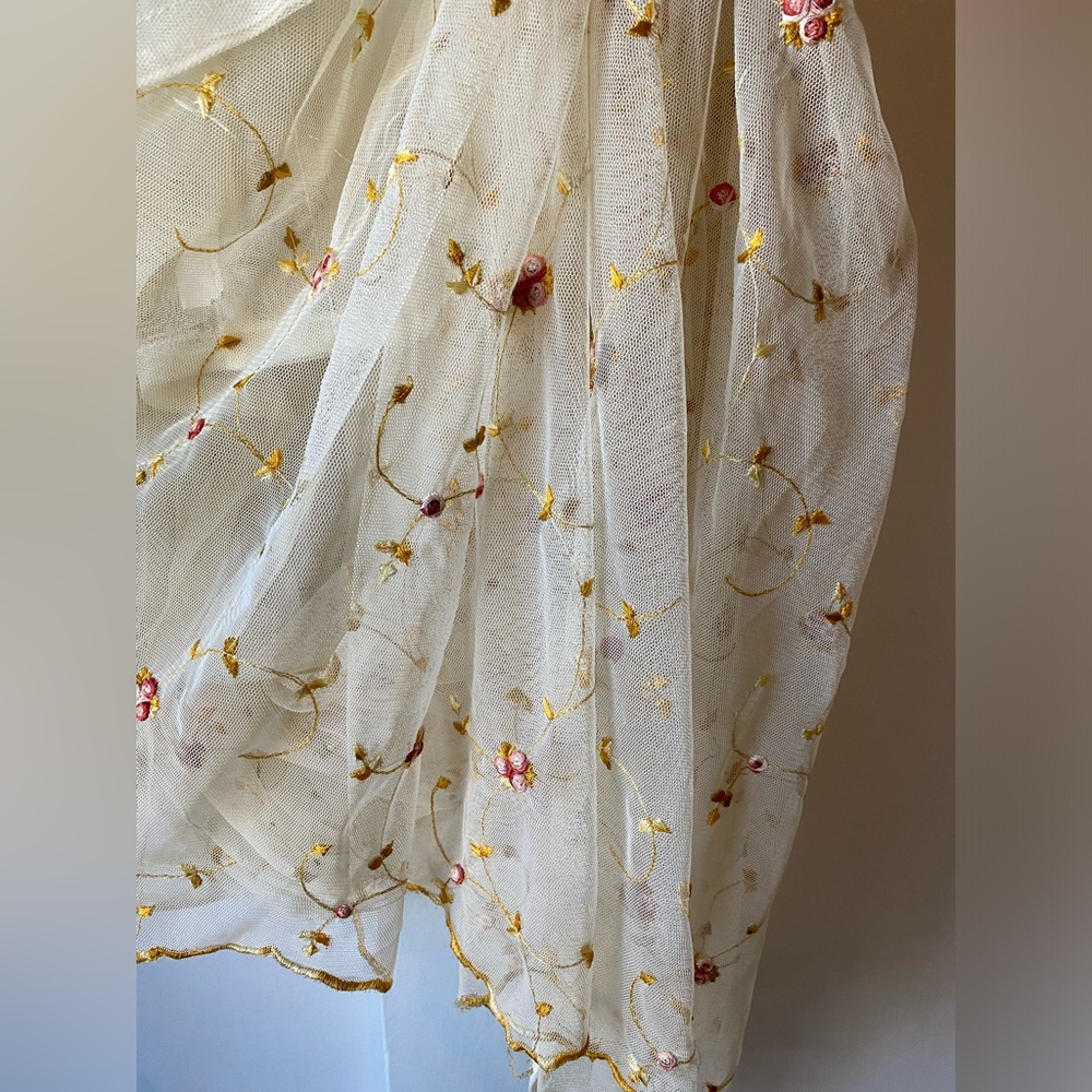 Curtain Boho Embroidered Flower Look Beautiful Flowers Orange Red Yellow - Picture 5 of 7